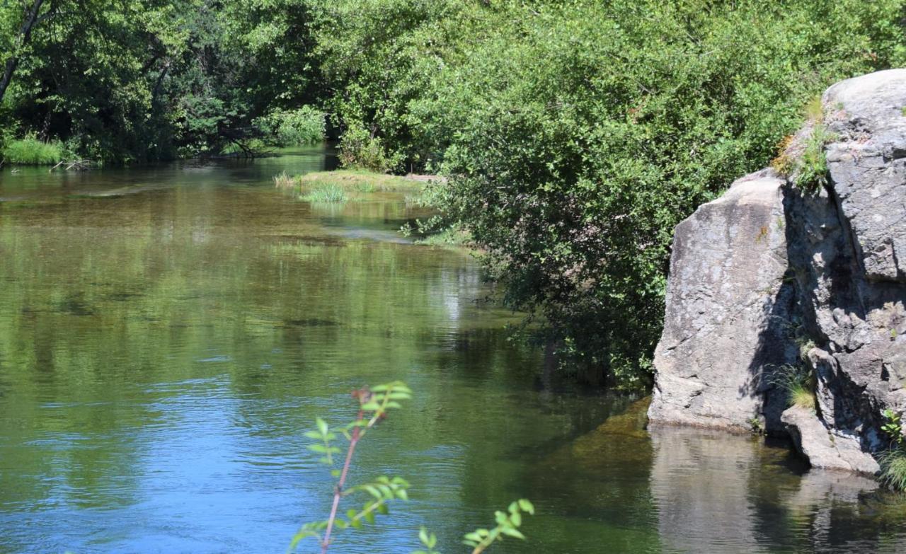 Chale Dos Penedos, Sossego E Piscina Privada Βίλα Monção Εξωτερικό φωτογραφία
